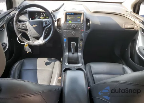 2014 Chevrolet Volt из США, поврежденный, VIN 1G1RB6E44EU152565